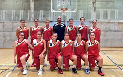 Dante González no podria no seguir al sènior femení del Sant Nicolau